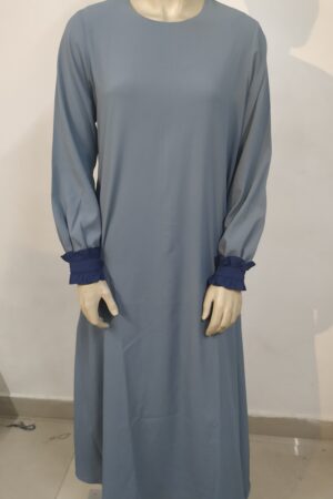 Alternative view of jalabiya RF115