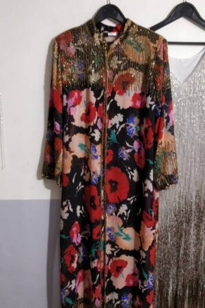 Alternative view of Kaftans RF512