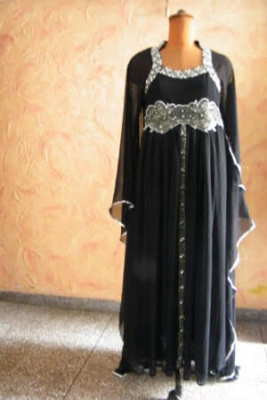 Alternative view of Abayas RF303