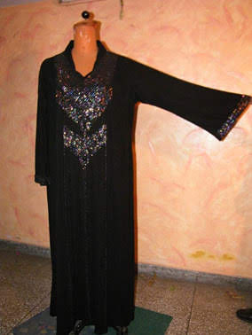 Alternative view of Abayas RF317